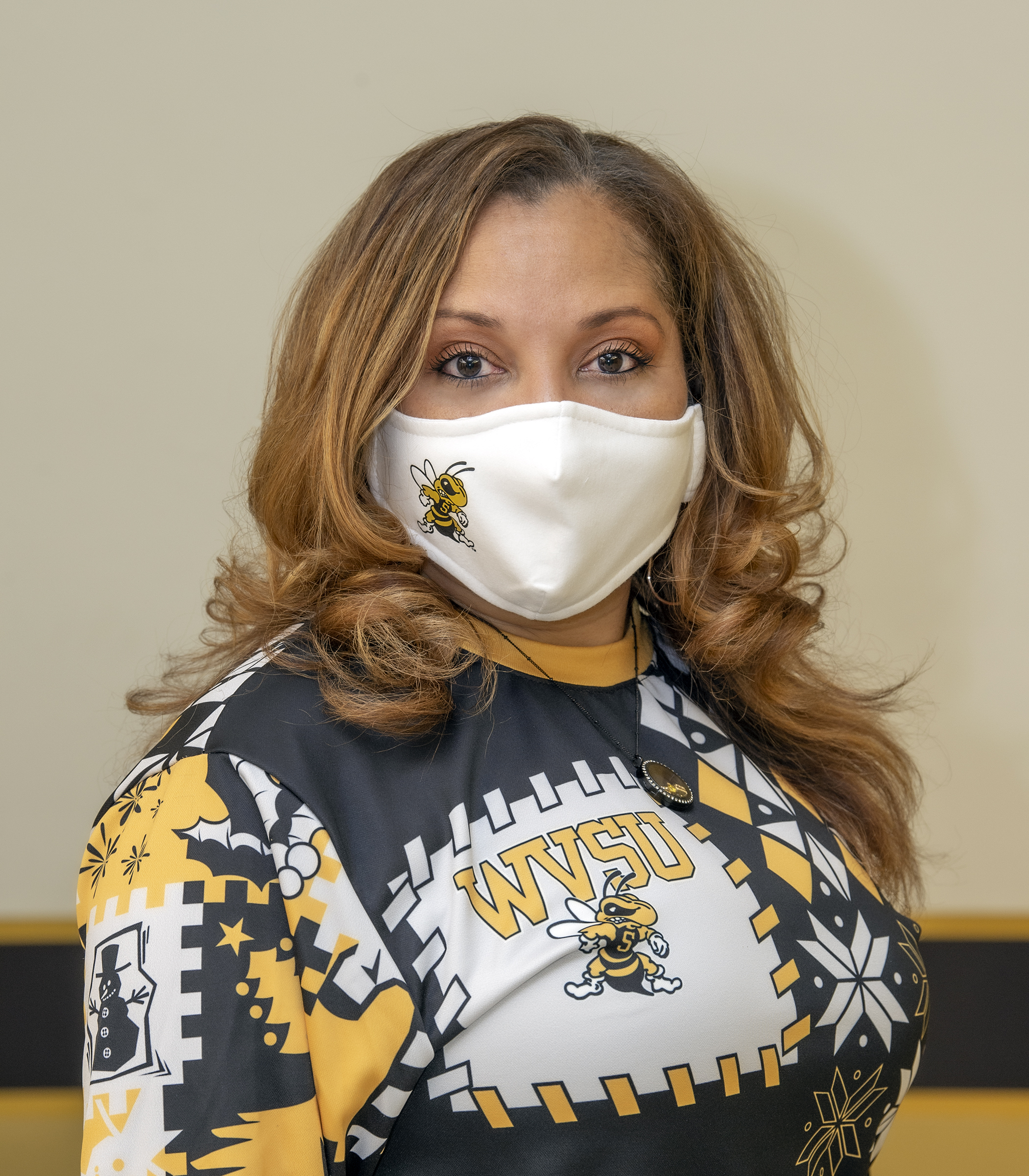 Belinda Buzz Holiday Pic